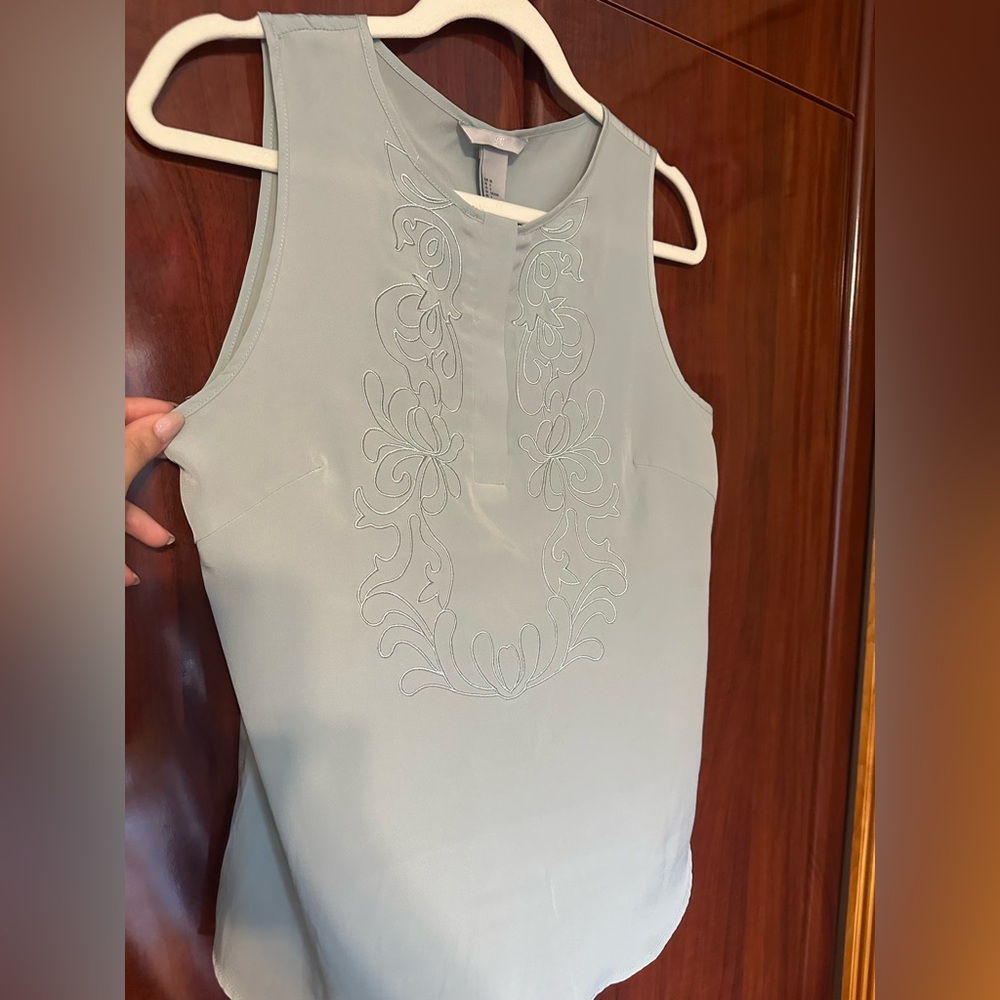 Elegant Light green H&M Embroidered Sleeveless Top